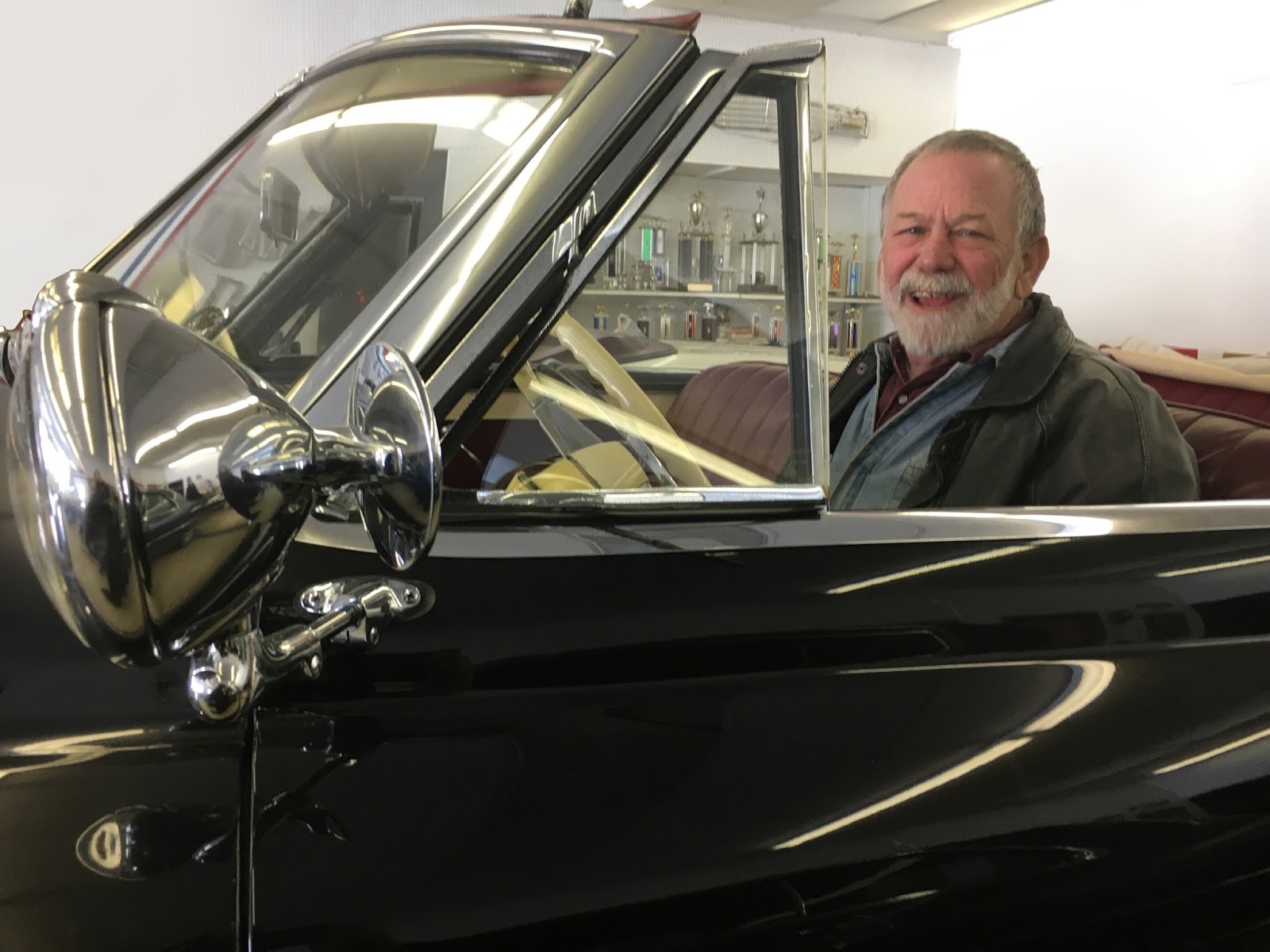 Sunday Painter THE FRITZ'S AUTO CLASSIC CADILLAC PAINTOUT