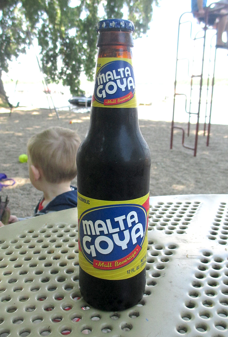 Steve's Root Beer Journal Malta Goya