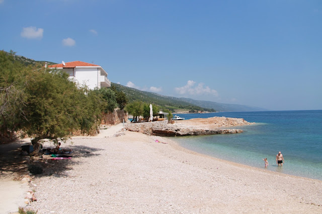 Zavalan ranta kroatia hvar pikkukiviranta