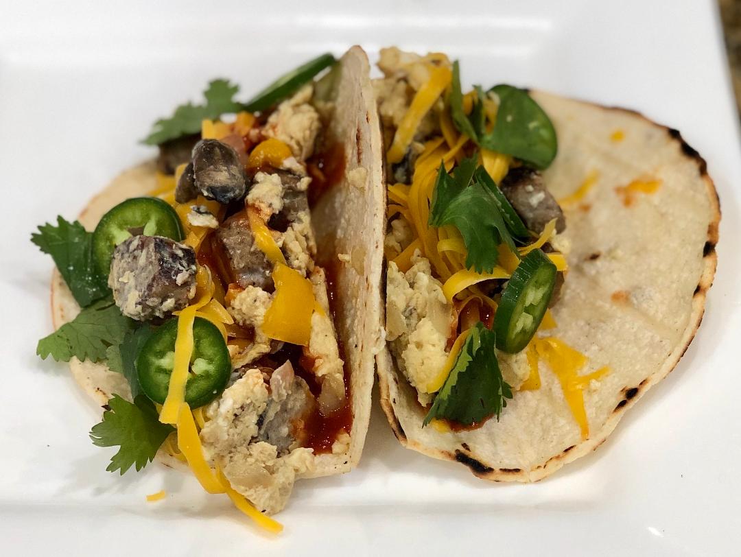 GREAT EATS HAWAII TURKEY SAUSAGE BREAKFAST TACOS