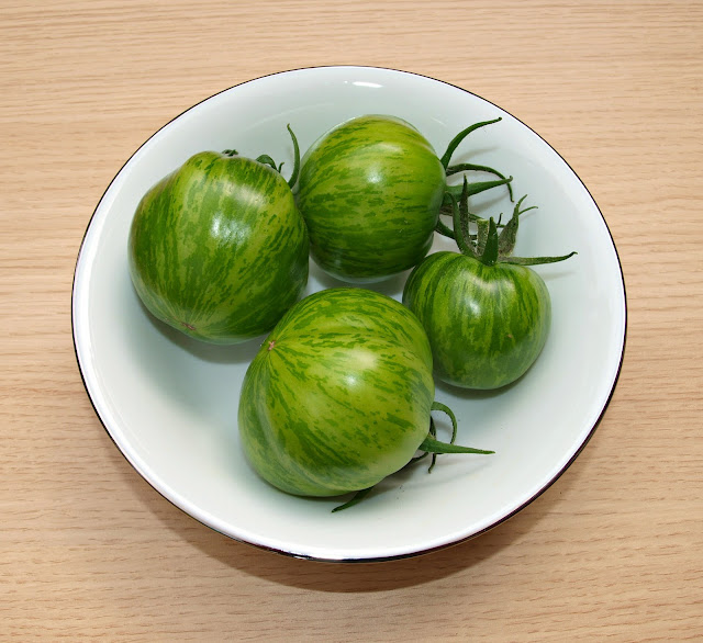 Mark's Veg Plot Green Tomato sauce with Pesto