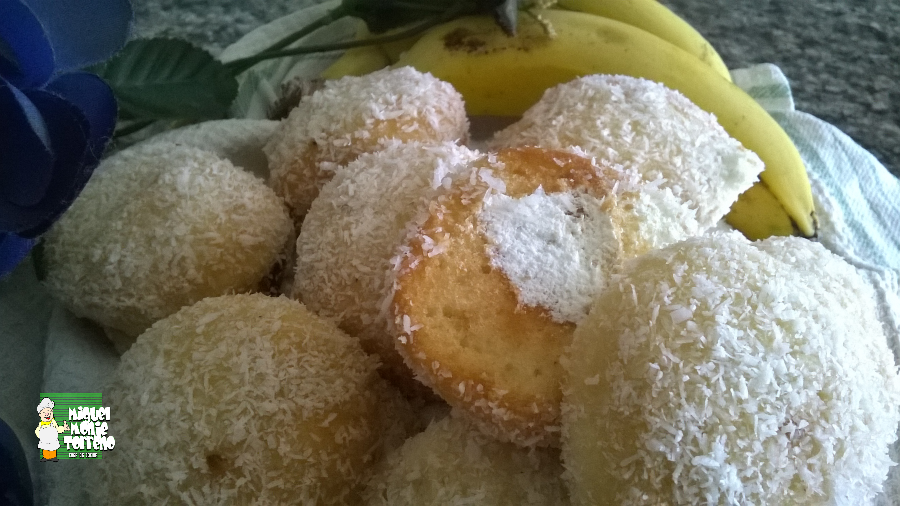 Coquetes de Coco relleno de Nata (crema de leche)