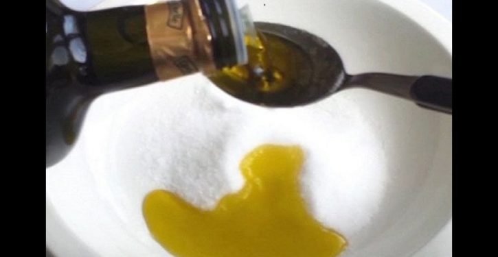 Mix Lemon And Olive Oil And You'll Be Amazed By The Results