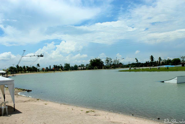 The Travellar: CWC, Philippines