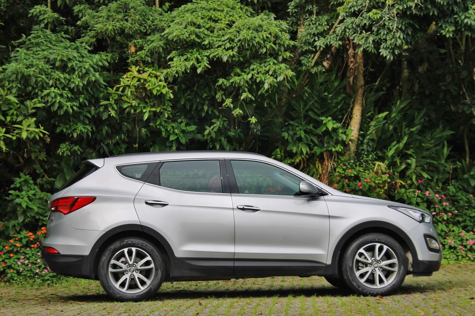 Hyundai santa fe3