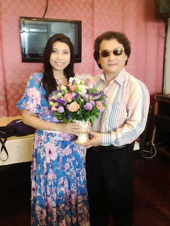 10th wedding anniversary, Flowers Bouquet from dear friend; Wannapa :-)