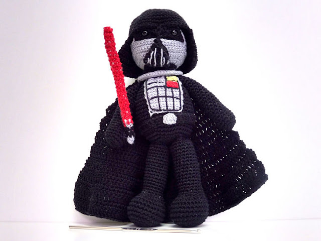 Darth Vader amigurumi, Darth Vader crochet, Darth Vader crochet pattern, Darth Vader free crochet pattern, Star Wars amigurumi, Star Wars crochet, Star Wars crochet pattern, Star Wars free crochet pattern, Darth Vader crochet toy, Star Wars crochet toy, Darth Vader amigurumi doll, Star Wars amigurumi doll