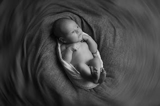 newborn portrait at home