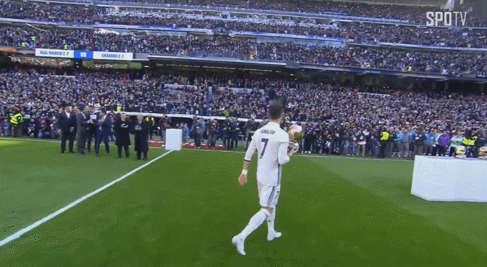 오늘자 발롱두 축하행사.gif | 인스티즈