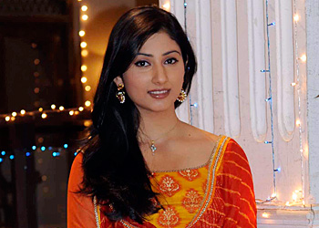 INDIAN TV ACTRESS: Disha Parmar