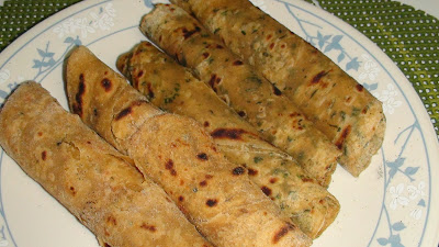 Queen of my kitchen: Daal Roti