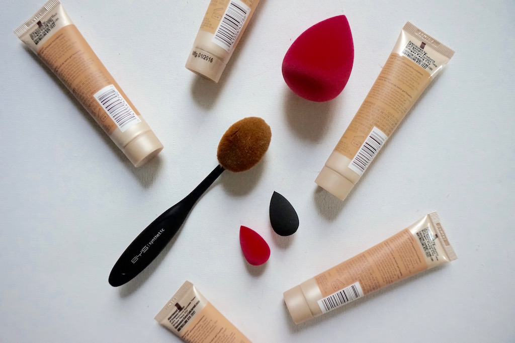 BYS Oval Foundation Brush and Blending Sponge Review + Price