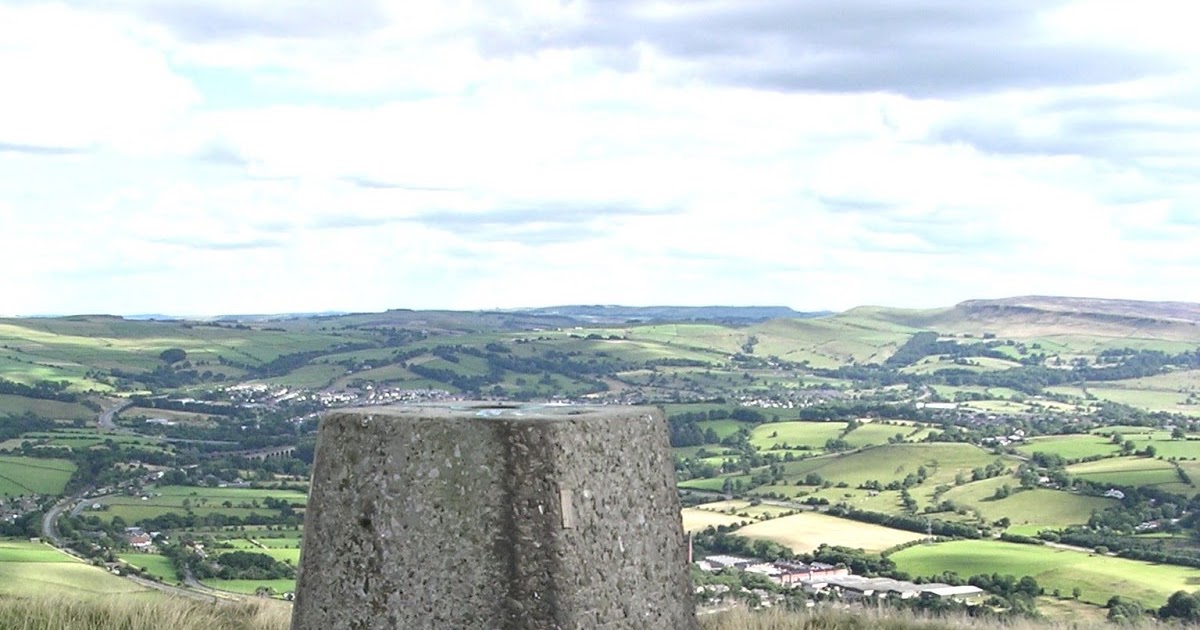 Odds and Ends in The Peak: Ordnance Survey Trig Pillars