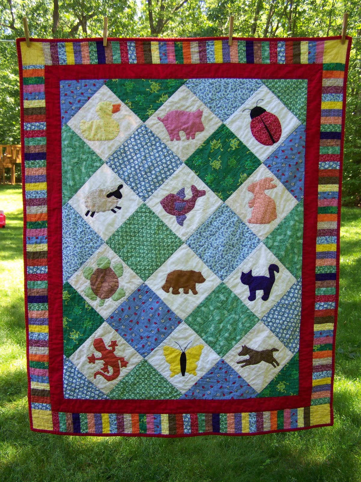 When Life Gives You Scraps, Make Quilts! Caroline's Animal Quilt
