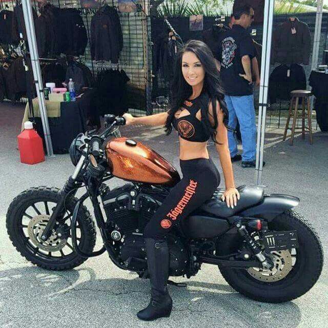 hot girls and motorcycles