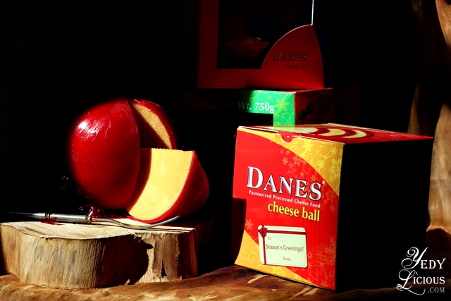 Danes Cheese Ball Queso de Bola Recipe