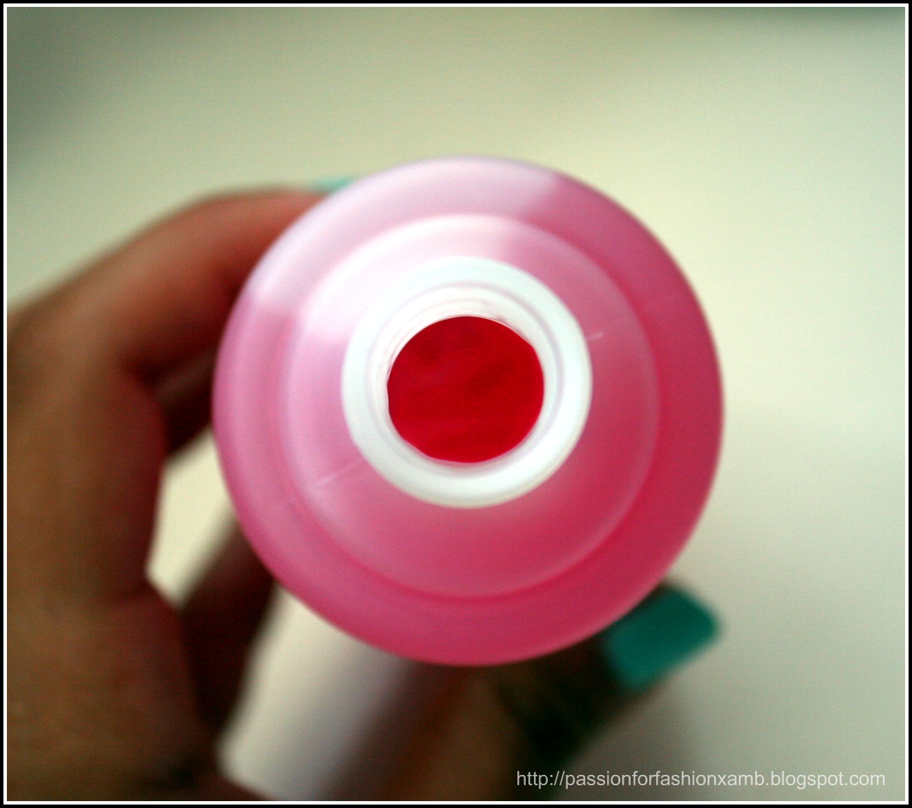 Kruidvat nail polish remover.