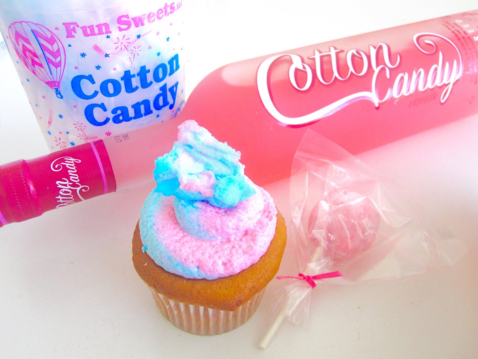 {VIDEO} Mini Cotton Candy Lollipops The Lindsay Ann
