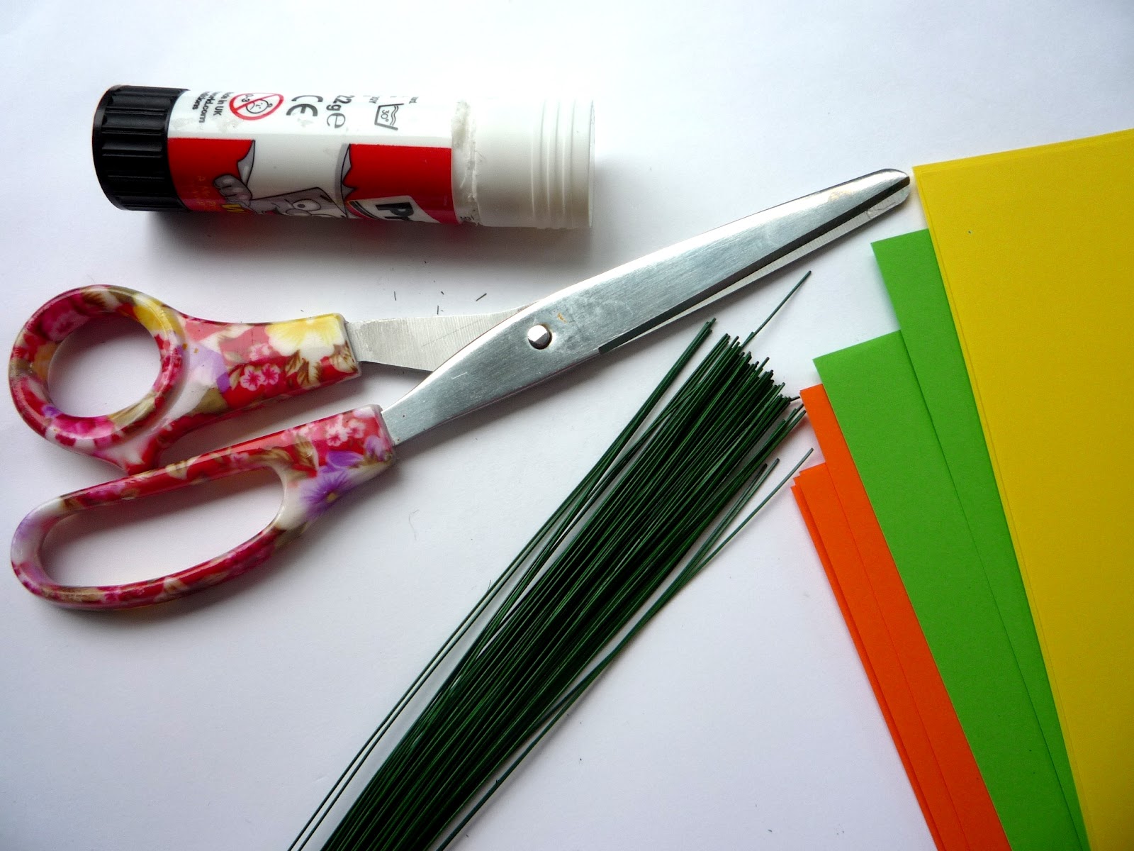 the Creations of Crazy Dazy paper leaf easter tree