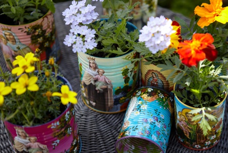 Spring Upcycled Lollipops and Pickles: Ideas for Spring Upcycling