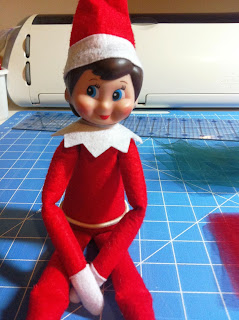 A Happily Ever Crafter: Elf on the Shelf Tutu Tutorial