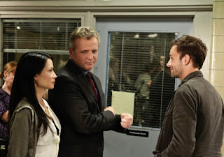 Jonny Lee Miller as Sherlock Holmes, Lucy Liu as Joan Watson and Aidan Quinn as Captain Gregson in Elementary Episode # 3 "Child Predator"