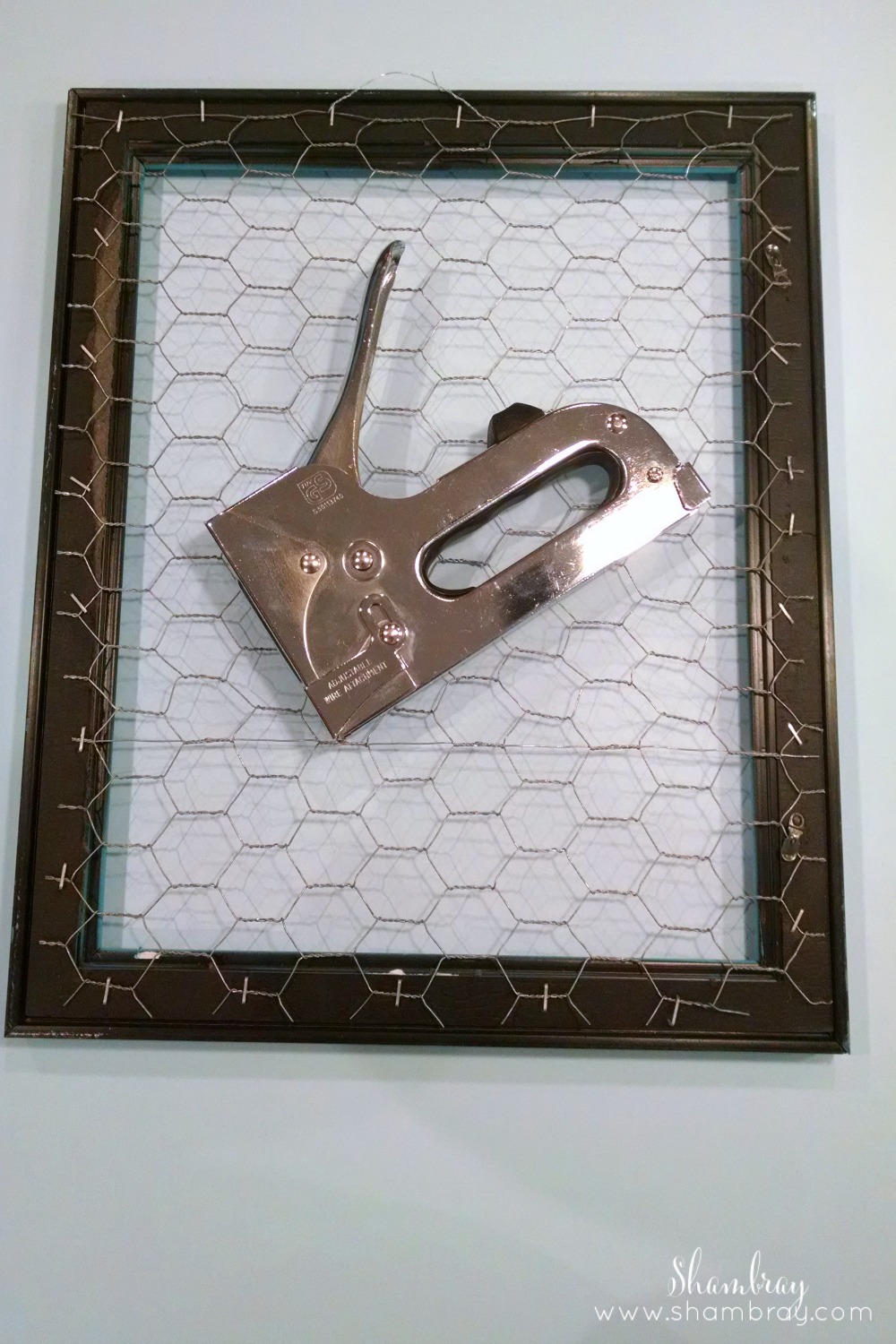 Shambray Chicken Wire Frame Summer Bucket List