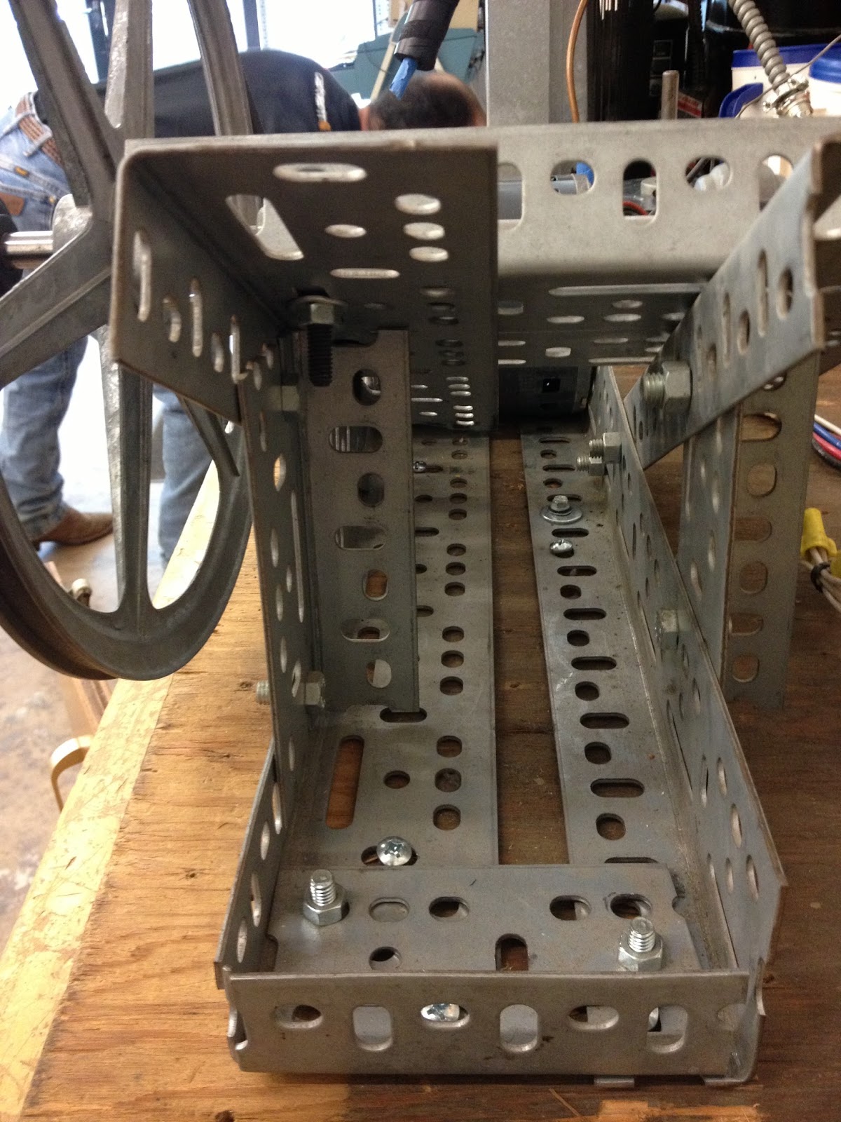 Fundamentals of HVACR Hand Cranked Generator