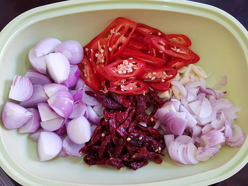 RESEPI AYAM MASAK CILI KERING CHINESE STYLE Busyra Takiyudin