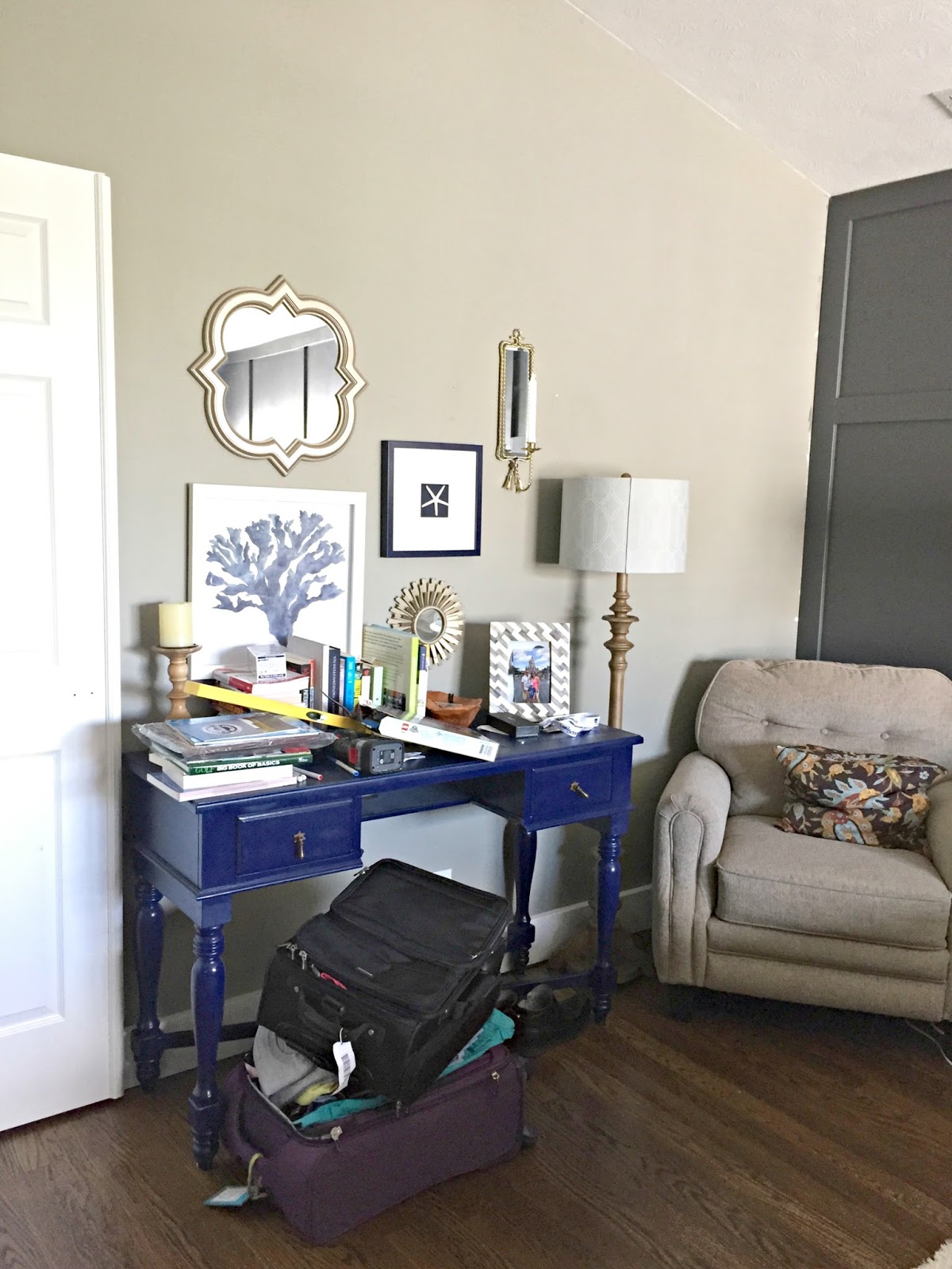 One Wall At A Time Master Bedroom From Thrifty Decor Chick