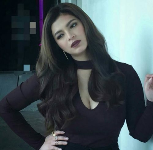 Angel Locsin's Drop-Dead-Gorgeous Look For Mang Inasal's National Halo-Halo Day Event! Angel Locsin's Drop-Dead-Gorgeous Look For Mang Inasal's National Halo-Halo Day Event!