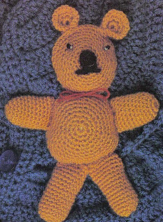 http://vintagetoychest.blogspot.nl/p/crochet-toy-patterns.html