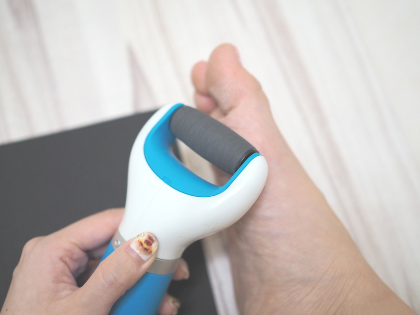 Pen My Blog: Scholl Velvet Smooth Express Pedi Electric Foot File Review