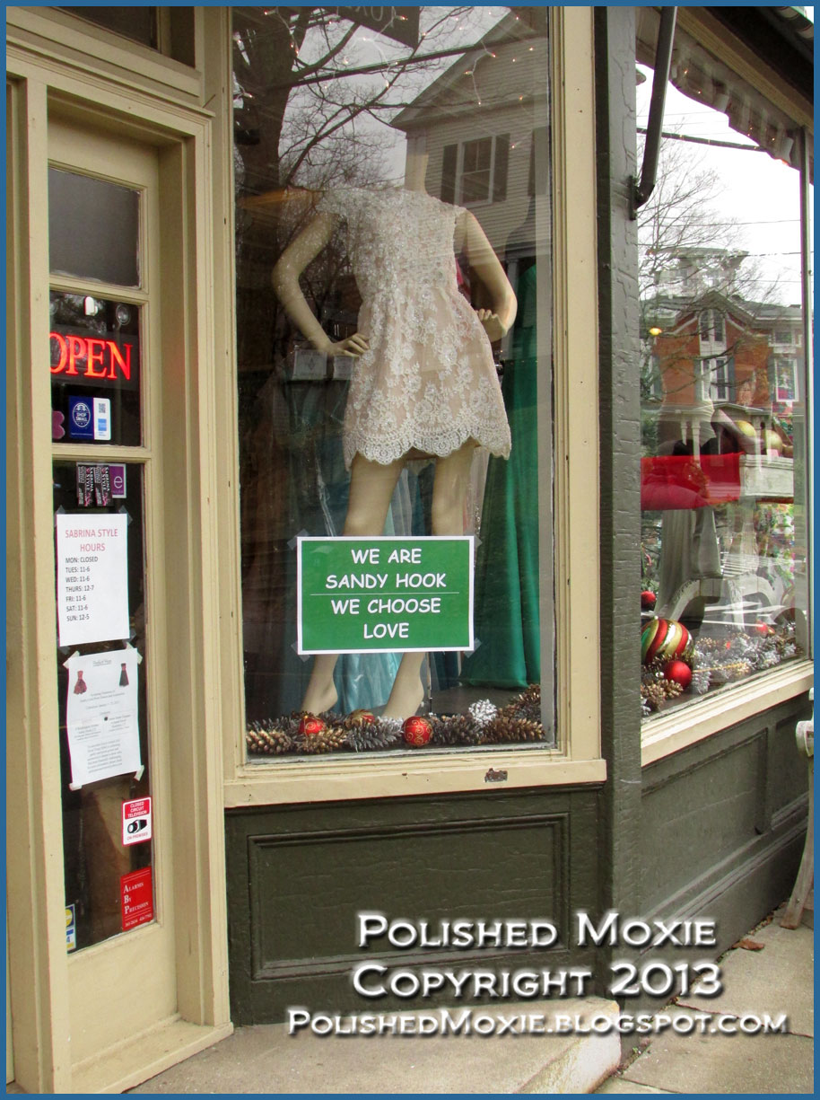 Sandy Hook CT One Month After Tragedy Through My Eyes & Camera