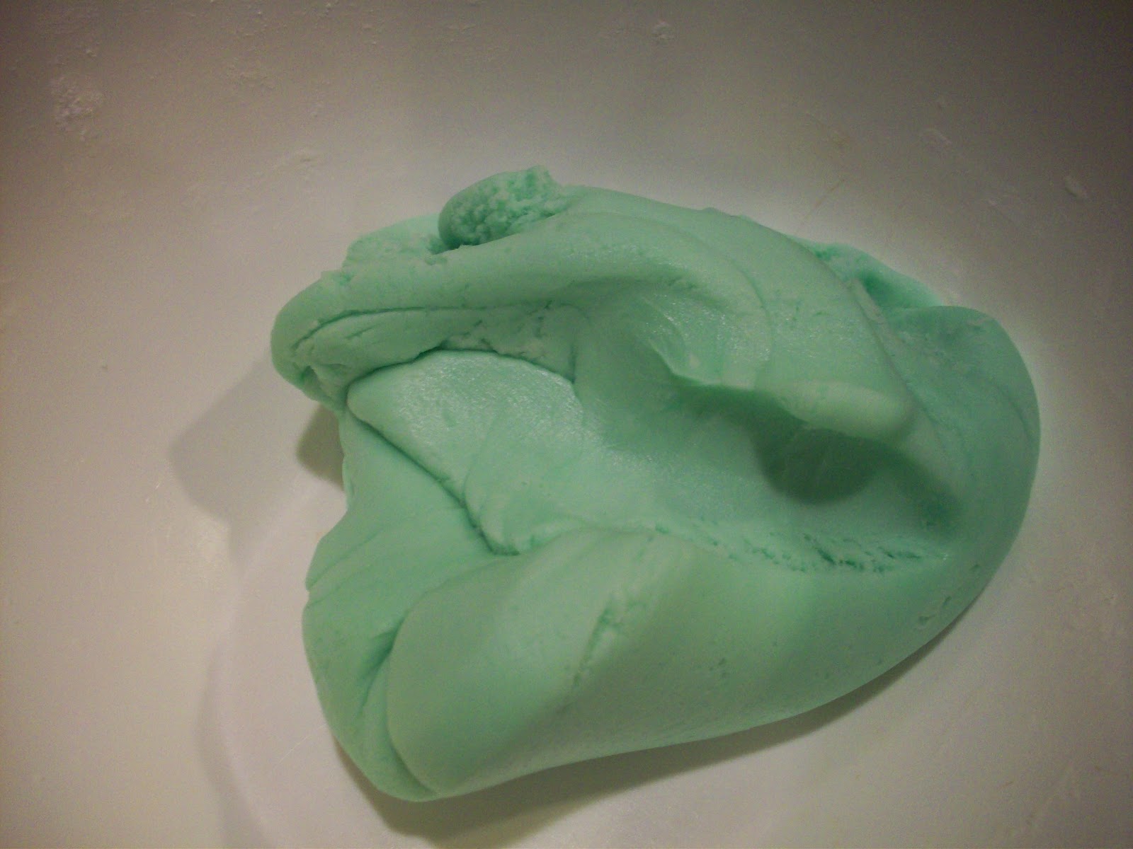 Spaghetti and Gravy Mint Patties a.k.a Toothpaste Cookies