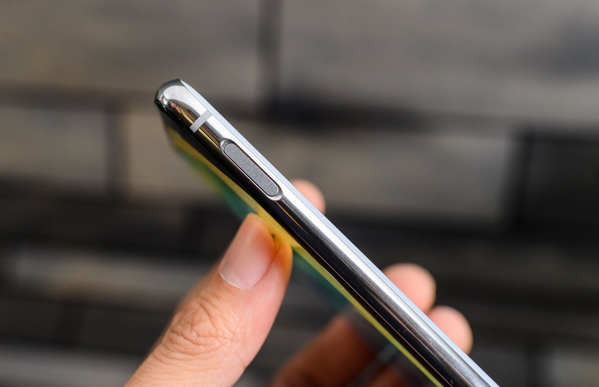 Trên tay Samsung Galaxy S10e nhỏ gọn nhưng mạnh mẽ zamoss