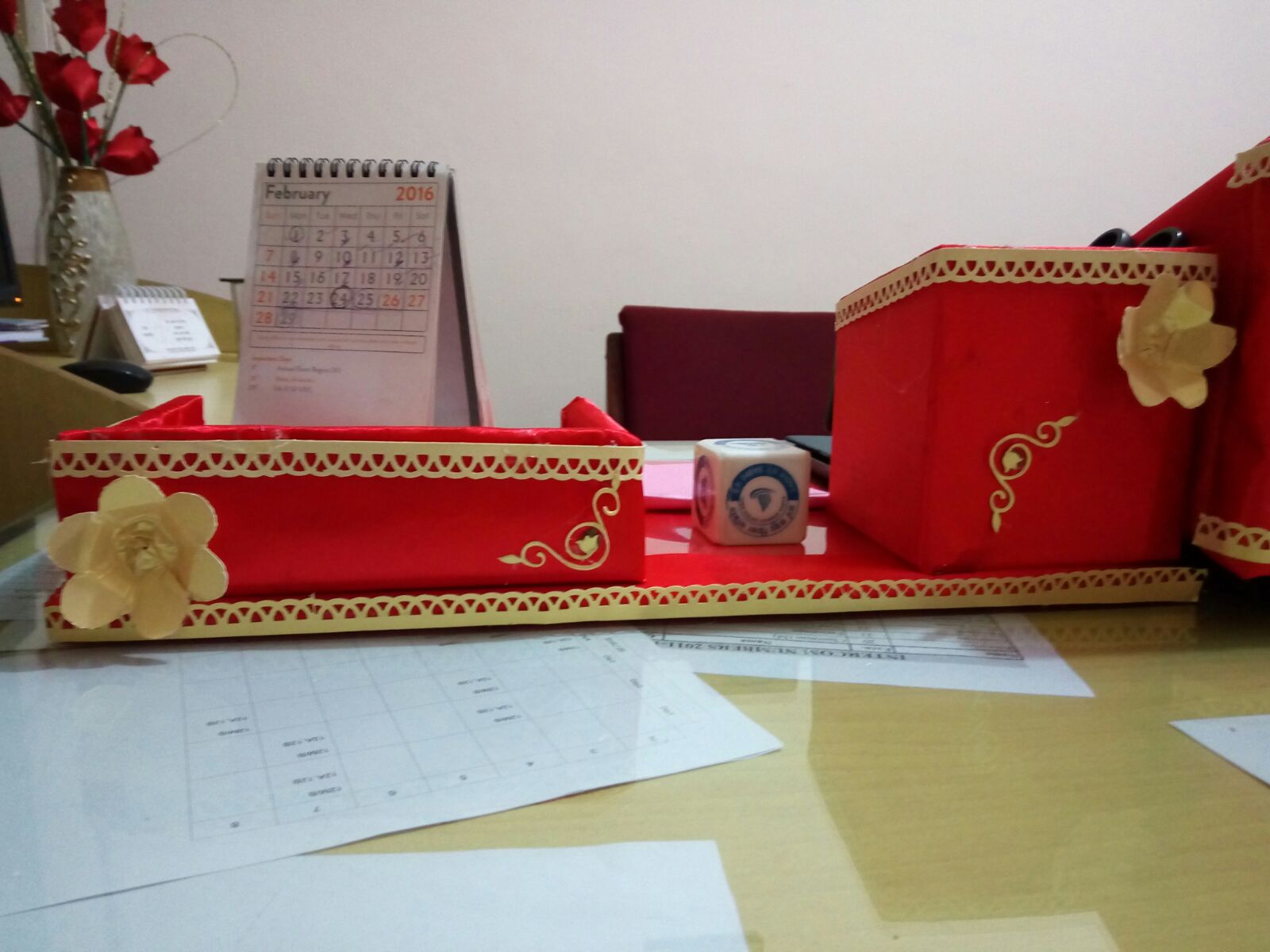 Art ,Craft ideas and bulletin boards for elementary schools Office