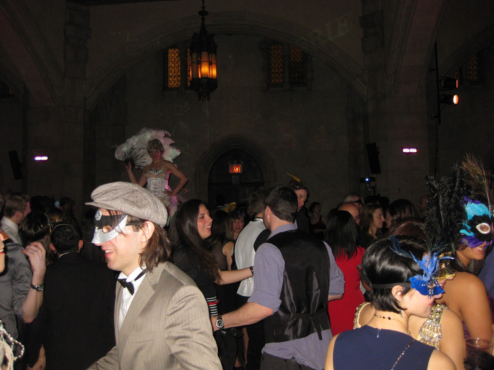 Fit2wear Masquerade Ball