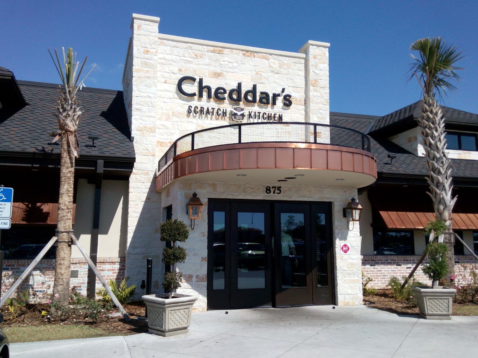 CHEDDAR'S SCRATCH & KITCHEN