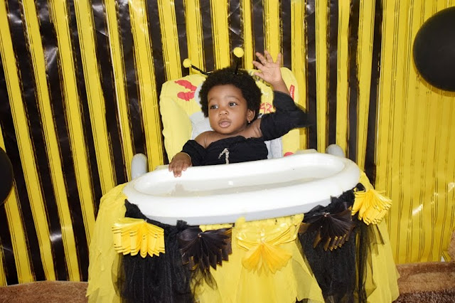 KAYLA'S FIRST BIRTHDAY (BEE THEMED BIRTHDAY PARTY) 3