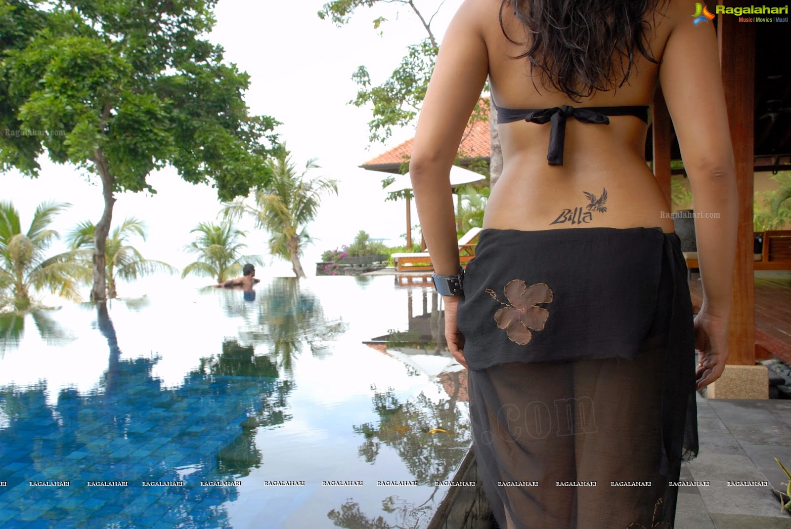 Tamil Actress Anushka Two Piece Bikini Unseen Photos Wiral Beauties