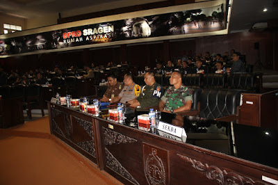 PASI INTEL KODIM SRAGEN HADIRI RAPAT PARIPURNA DPRD KAB.SRAGEN