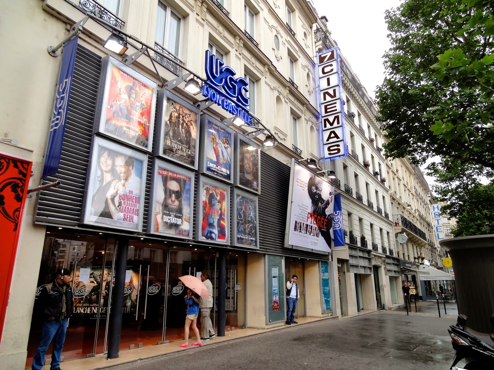 Ugc Lyon Bastille 12 Rue De Lyon 75012 Paris Elokuvateattereita: UGC Lyon Bastille