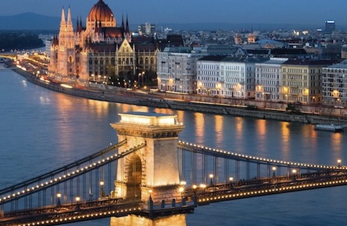 10 most beautiful cities in the world in 2015: the city and only one non-European