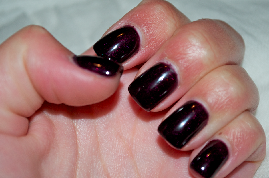 3. "Fall Foliage" Nail Colors for October - wide 5