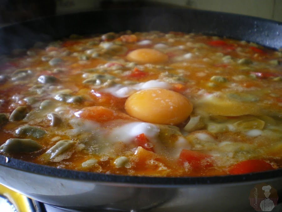 Habas con jamón al estilo manchego: Cuajado de huevos