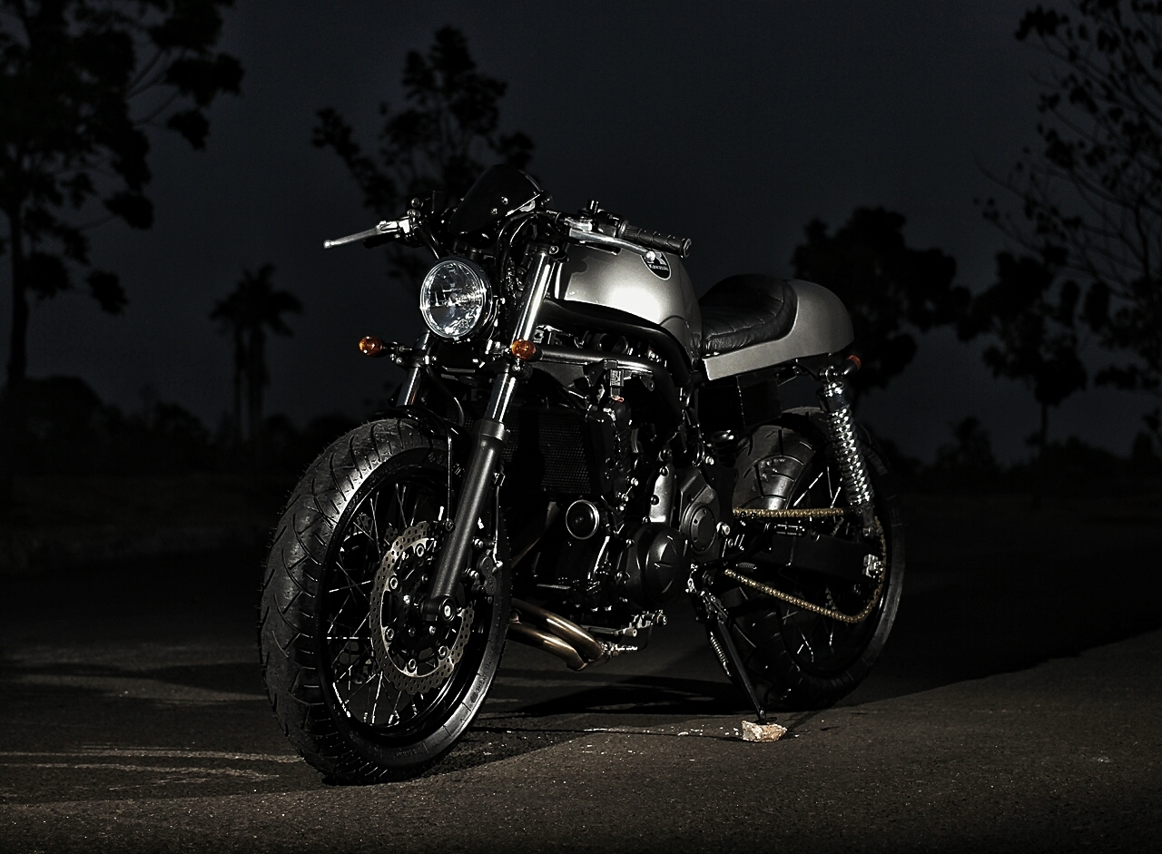 Kawasaki Er6 Cafe Racer Photos