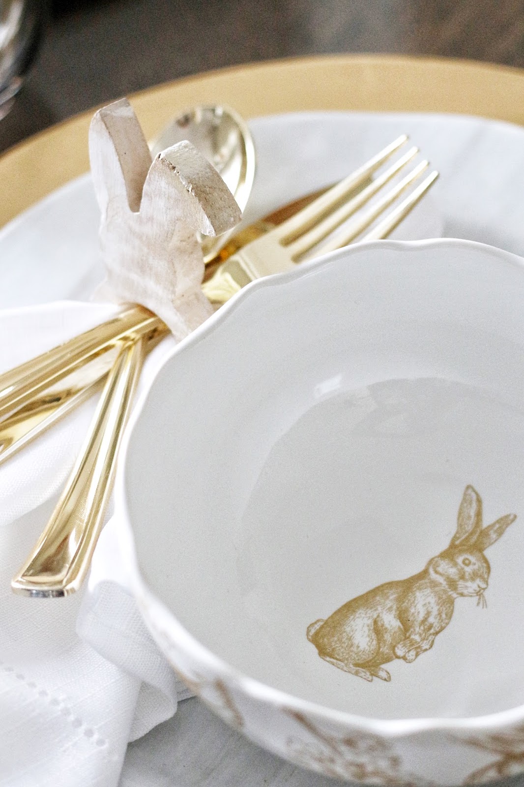 Easter Entertaining: 5 Tips for an Easy, Elegant Easter Table - Made by ...