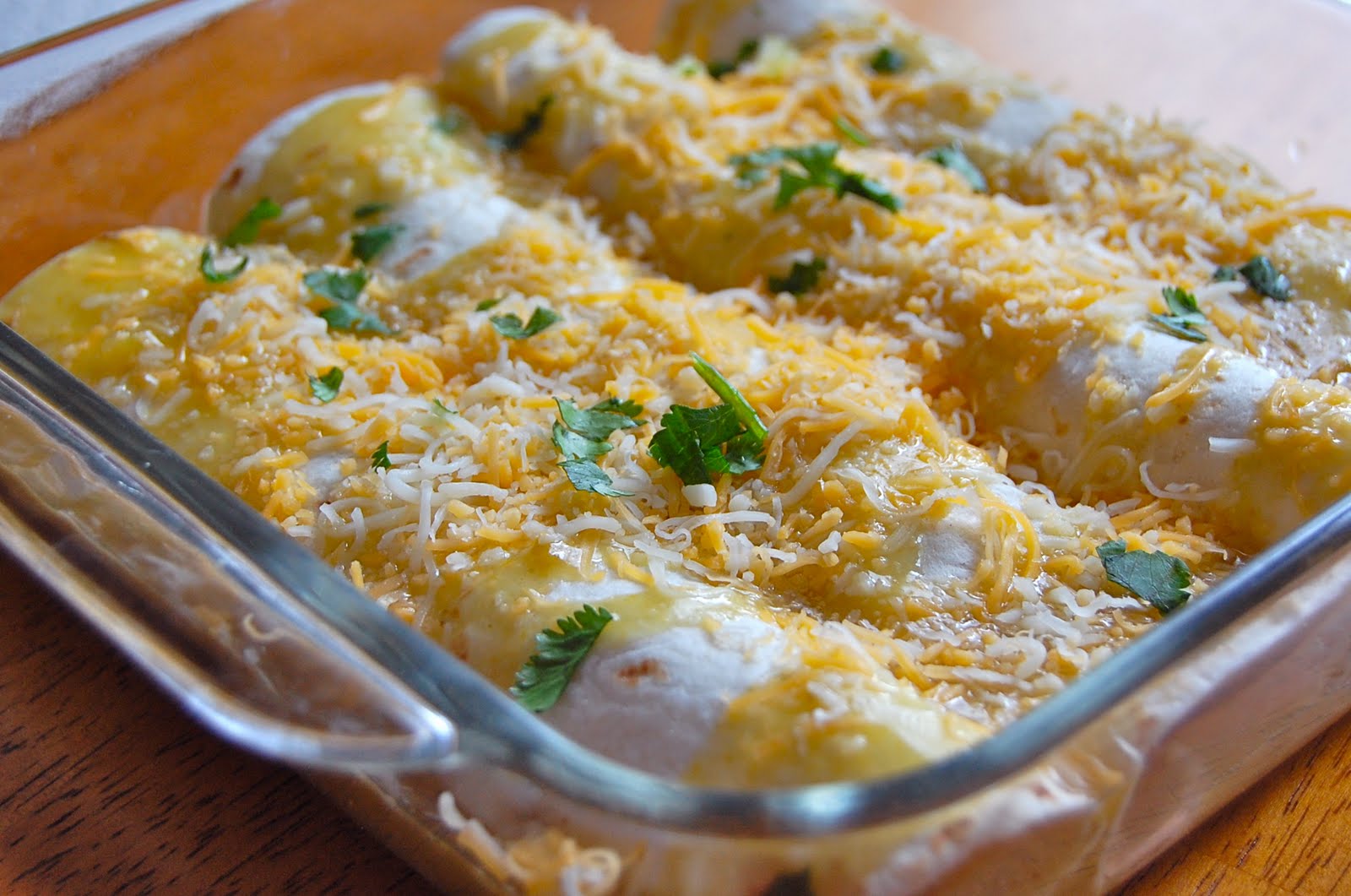 how to make easy chicken enchiladas in the oven