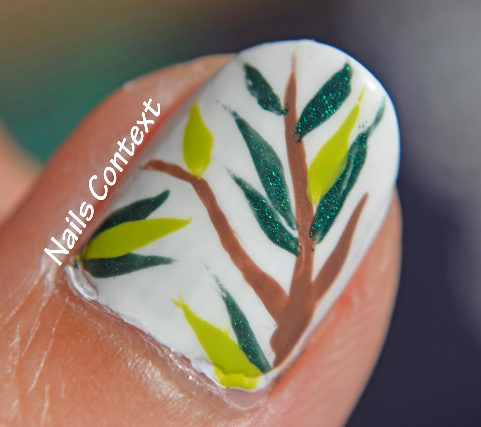 Nails Context Pretty Parrot